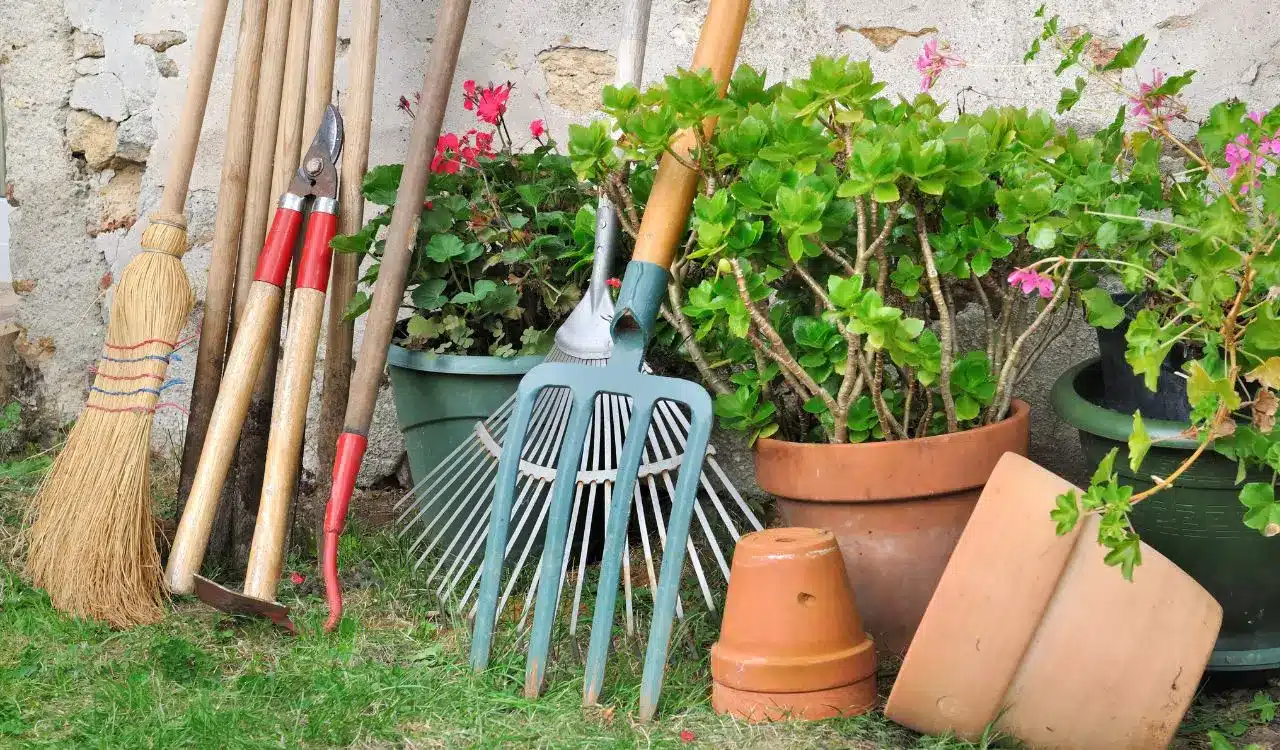 comment bien choisir ses outils de jardinage