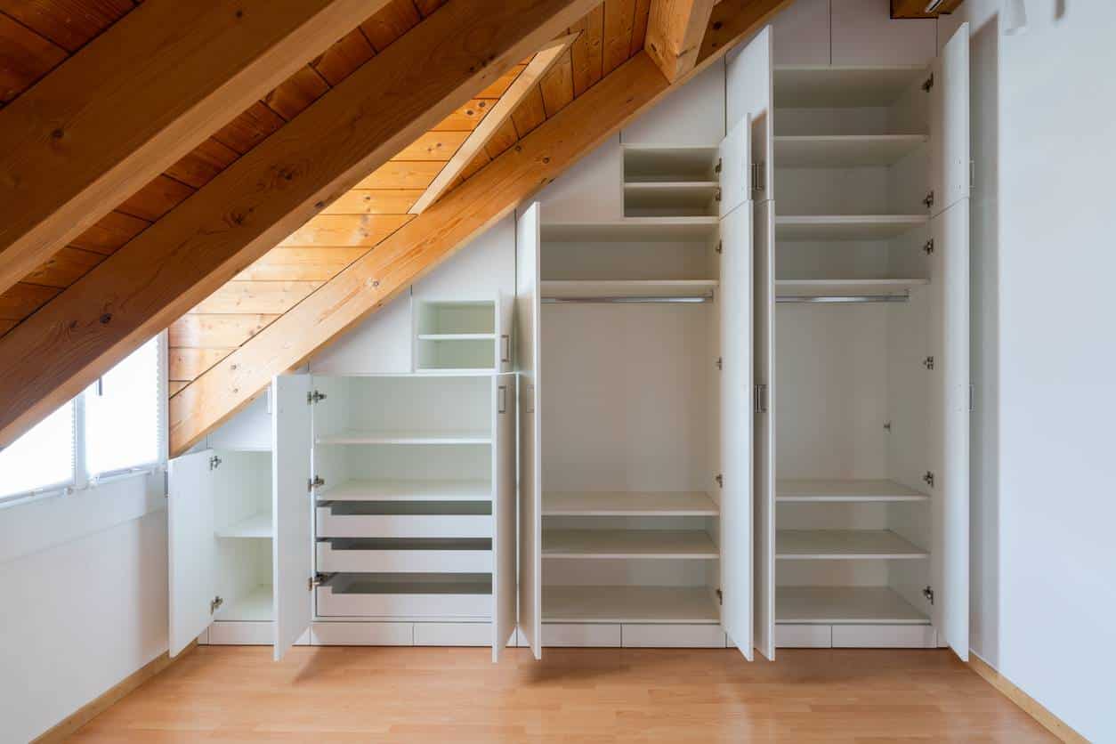 4 bonnes raisons d'intégrer un dressing sur mesure dans votre intérieur