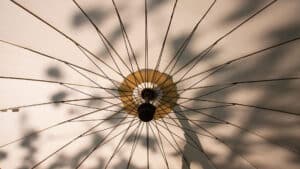 mât central ou déporté, quel parasol choisir